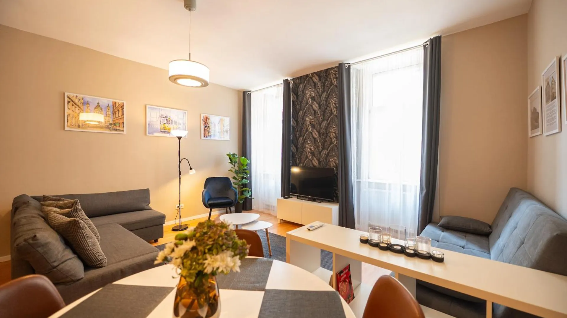 Sarah'S Home With Pool, Wellness, Fitness Budapest