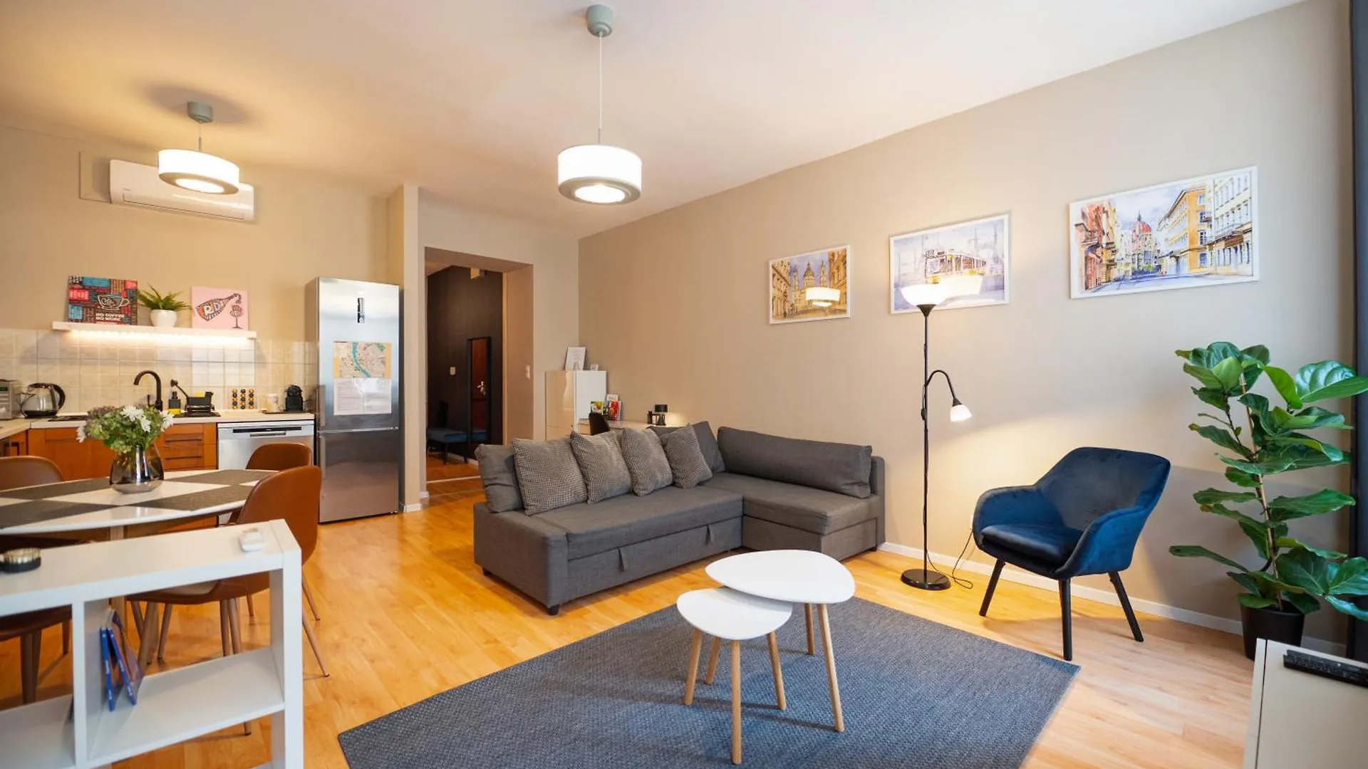 Appartamento Sarah'S Home With Pool, Wellness, Fitness Budapest