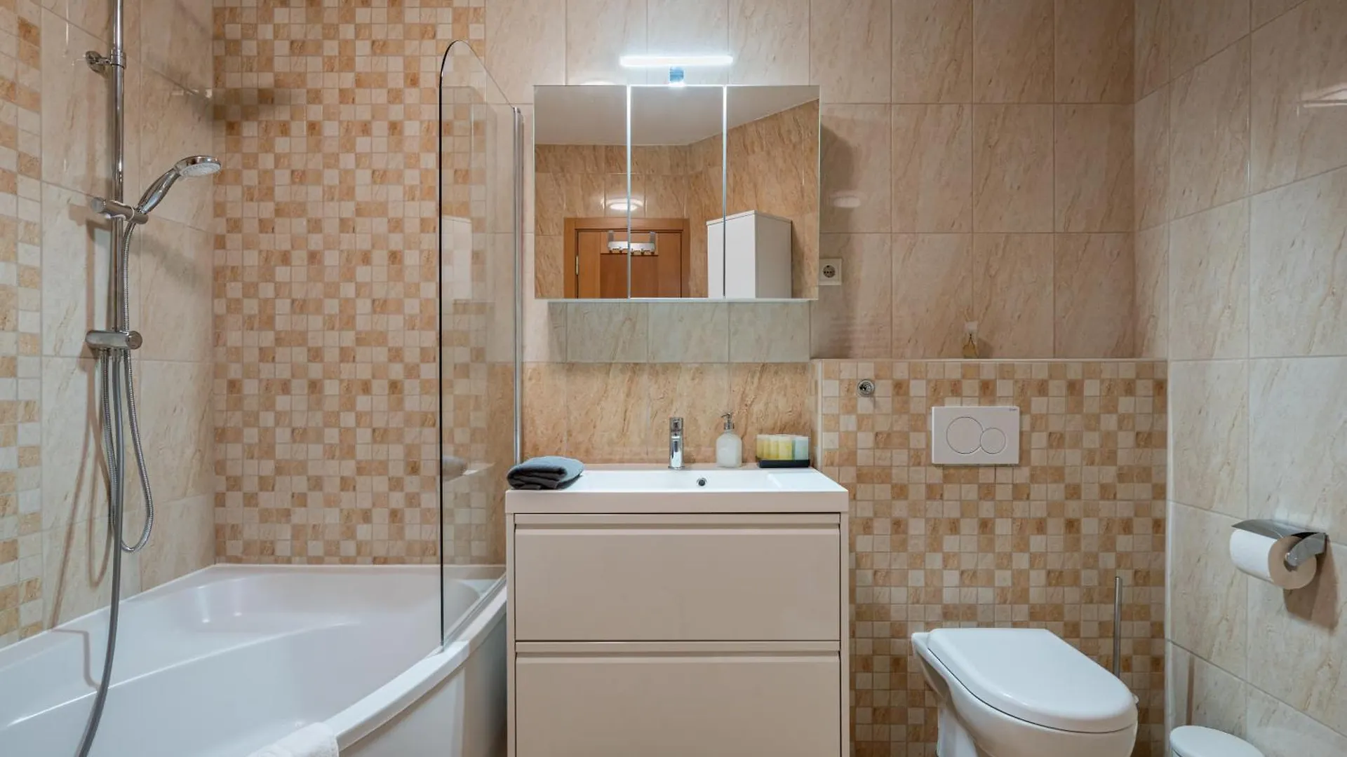 Sarah'S Home With Pool, Wellness, Fitness Budapest
