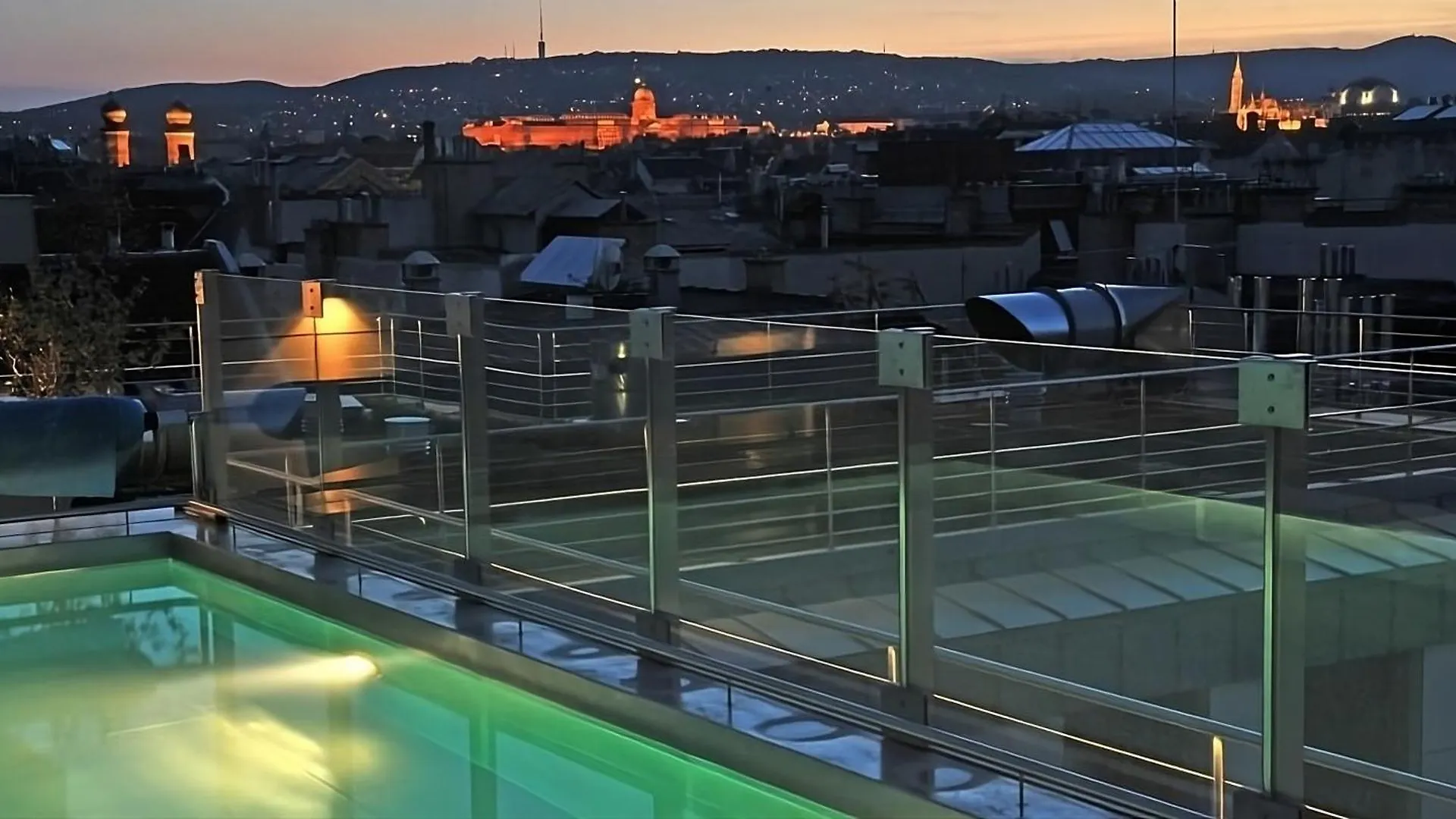 Sarah'S Home With Pool, Wellness, Fitness Budapest Hungary